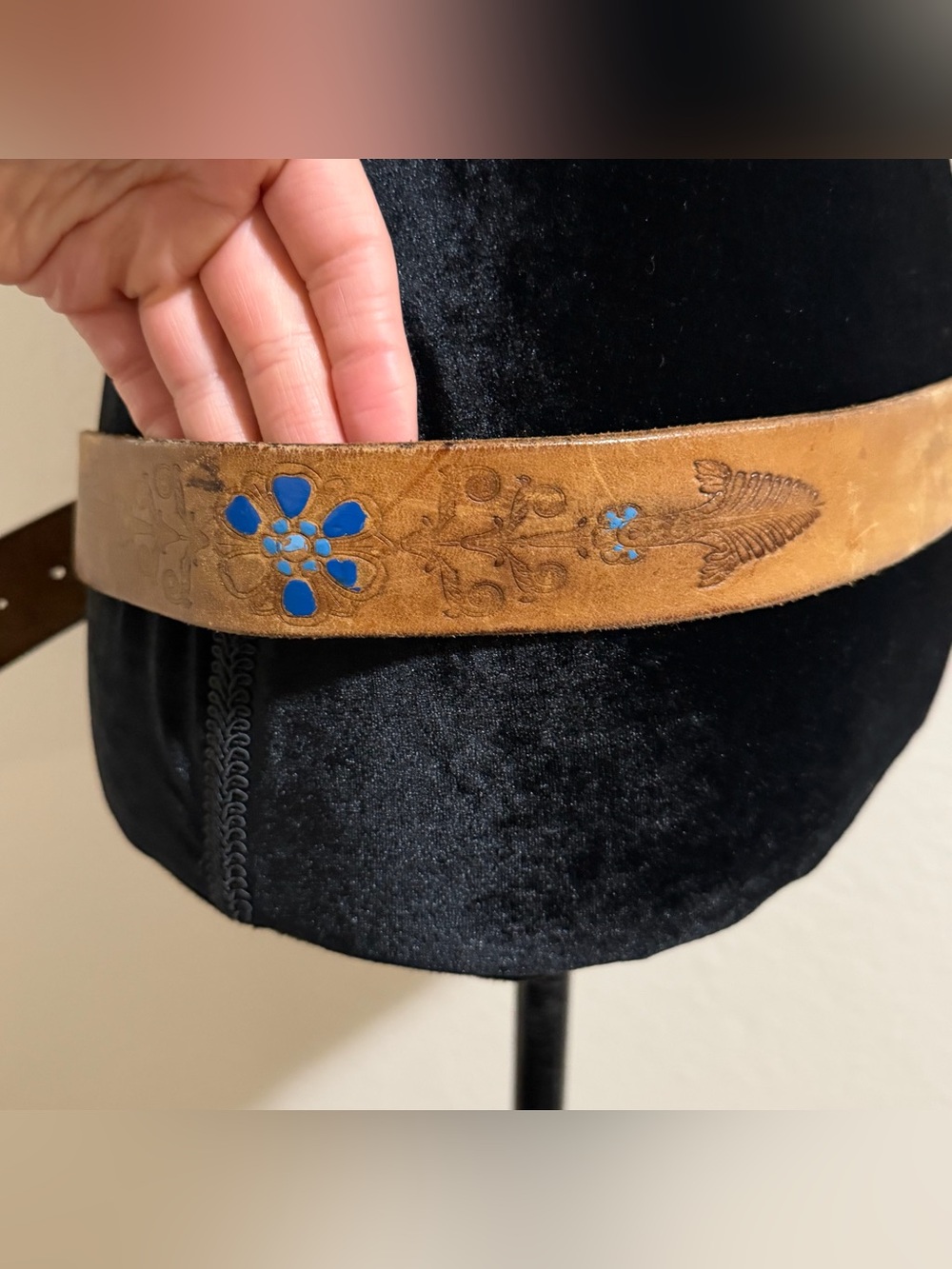 Vintage Cessna Airplane Belt - 1970’s made In USA Leather Belt With Brass Buckle - Picture 10 of 13
